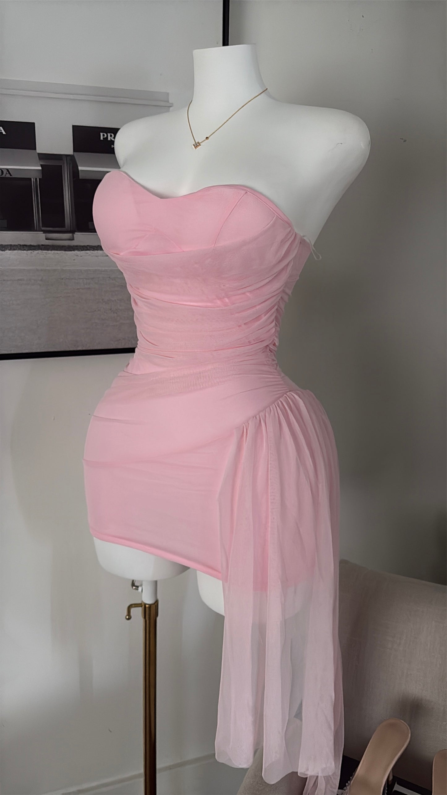 Too pretty mini dress