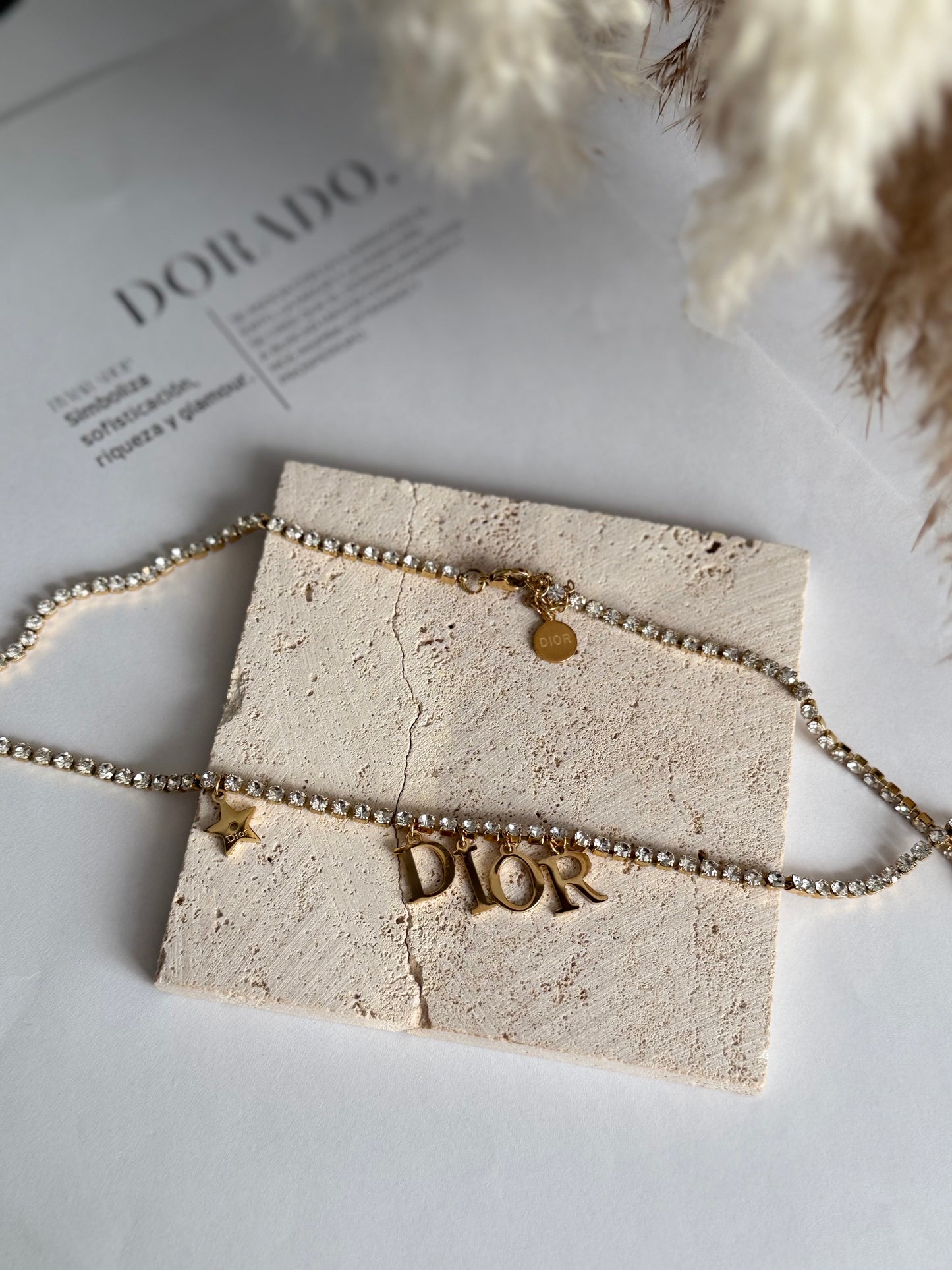 Diana rhinestones necklace