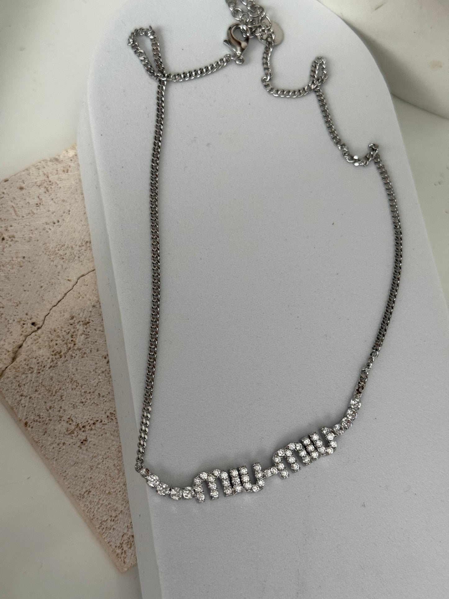 Miu necklace