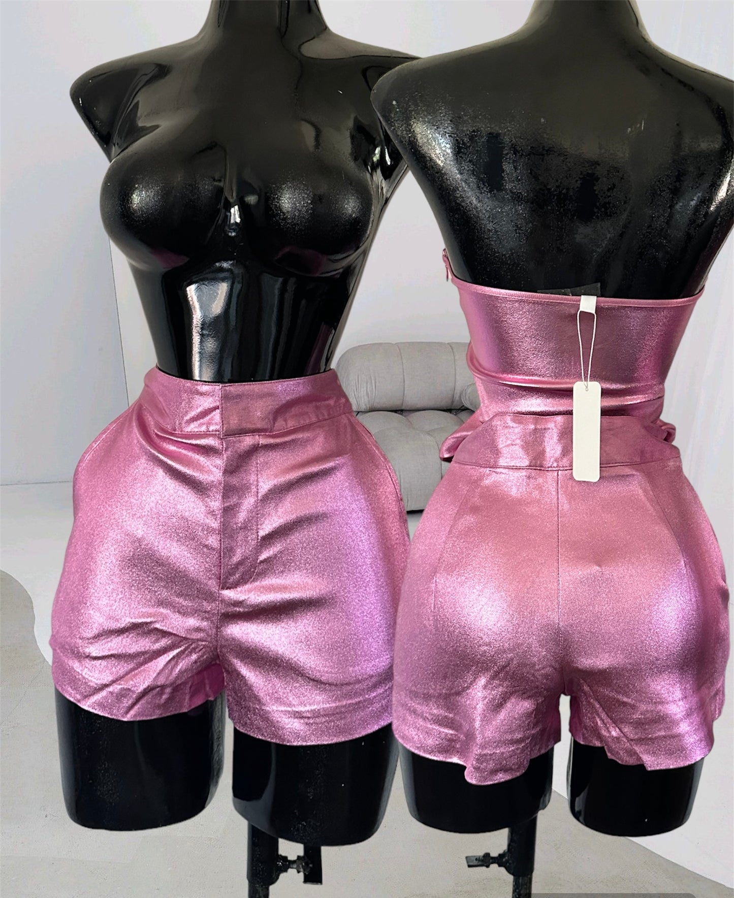 Metallic bottoms