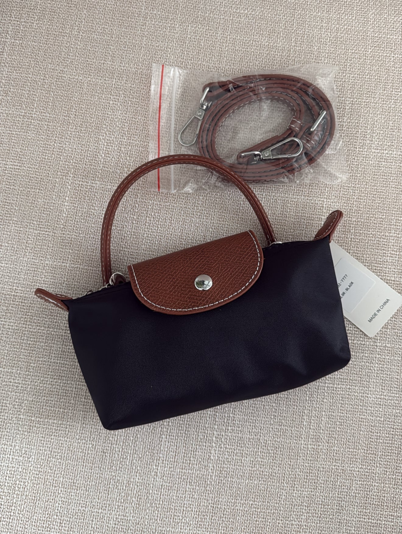 Pouch mini crossbody bag