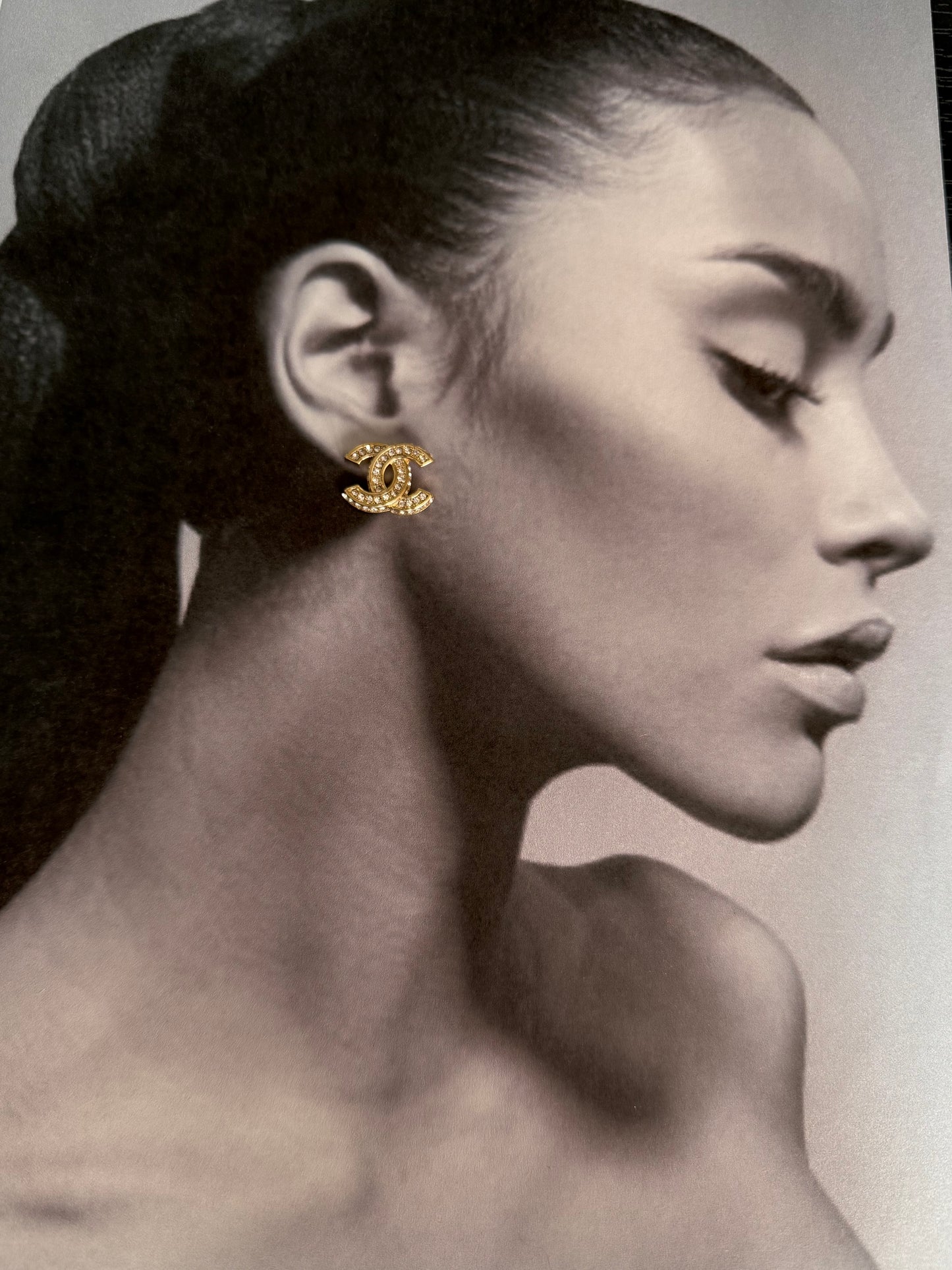 Carla gold earrings
