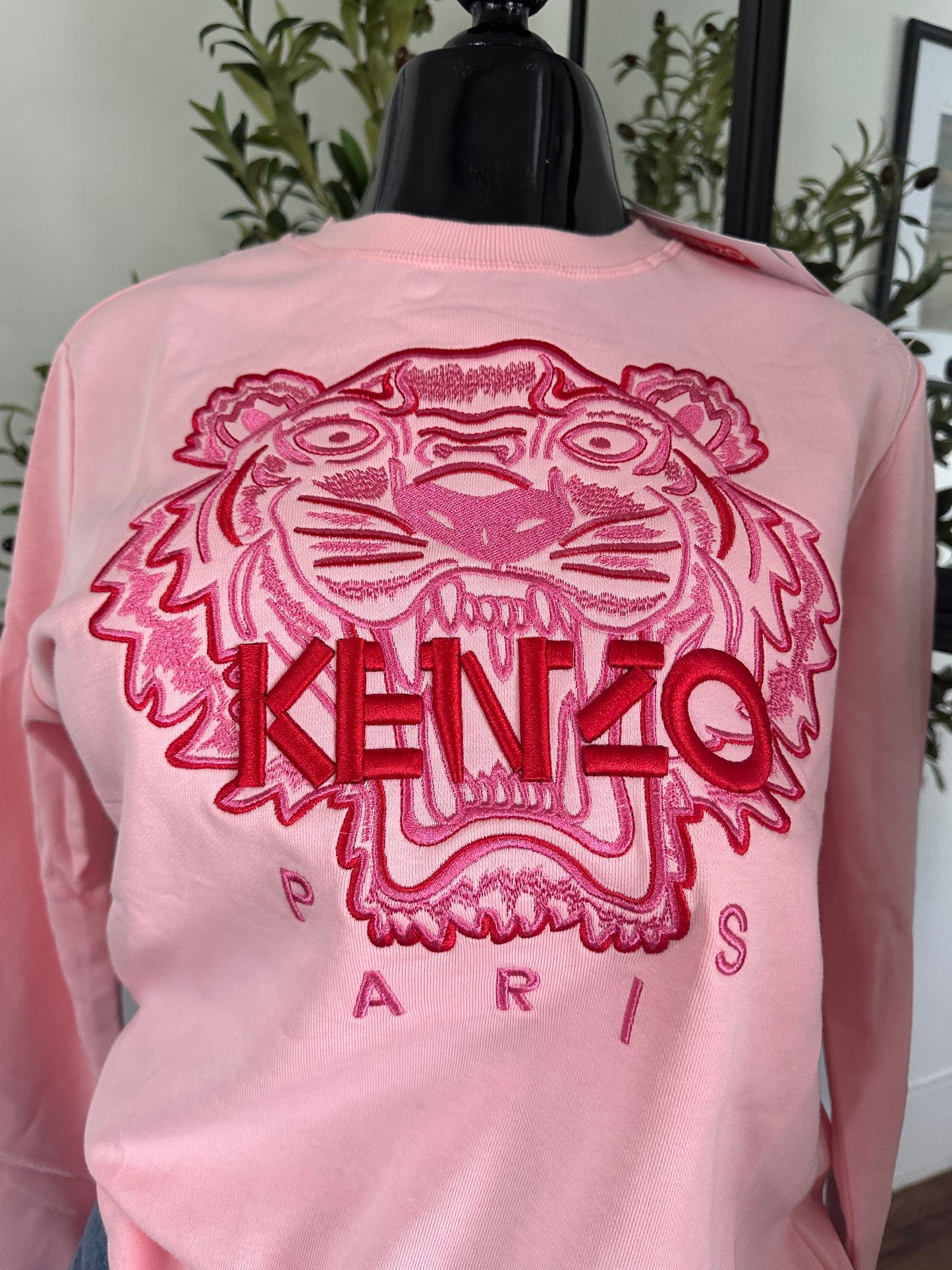 suéter Kenz