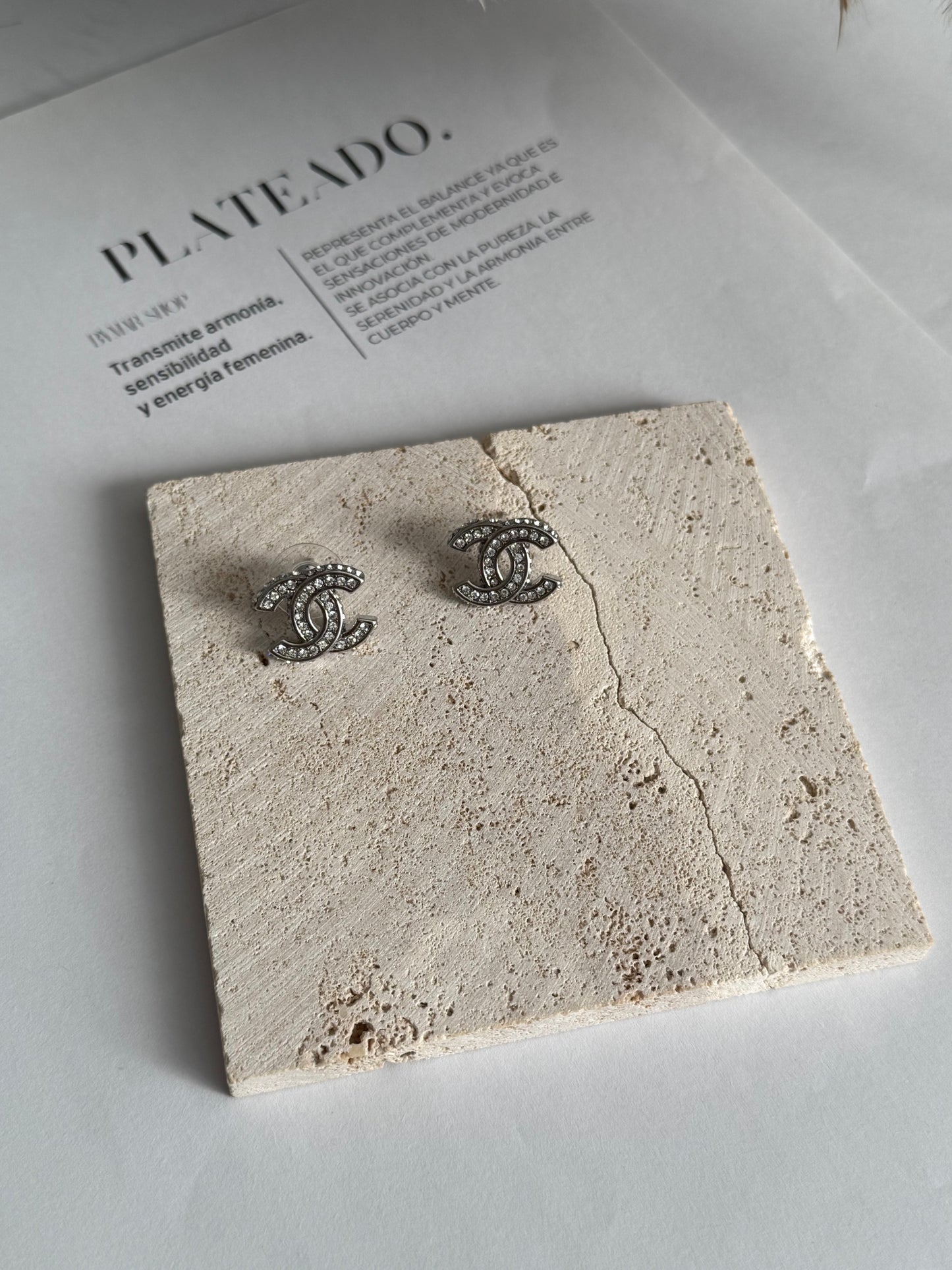 Carla earrings (silver)