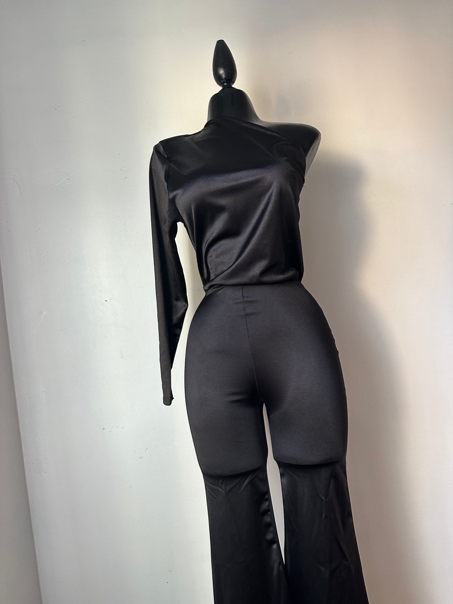 Itzel jumpsuit.