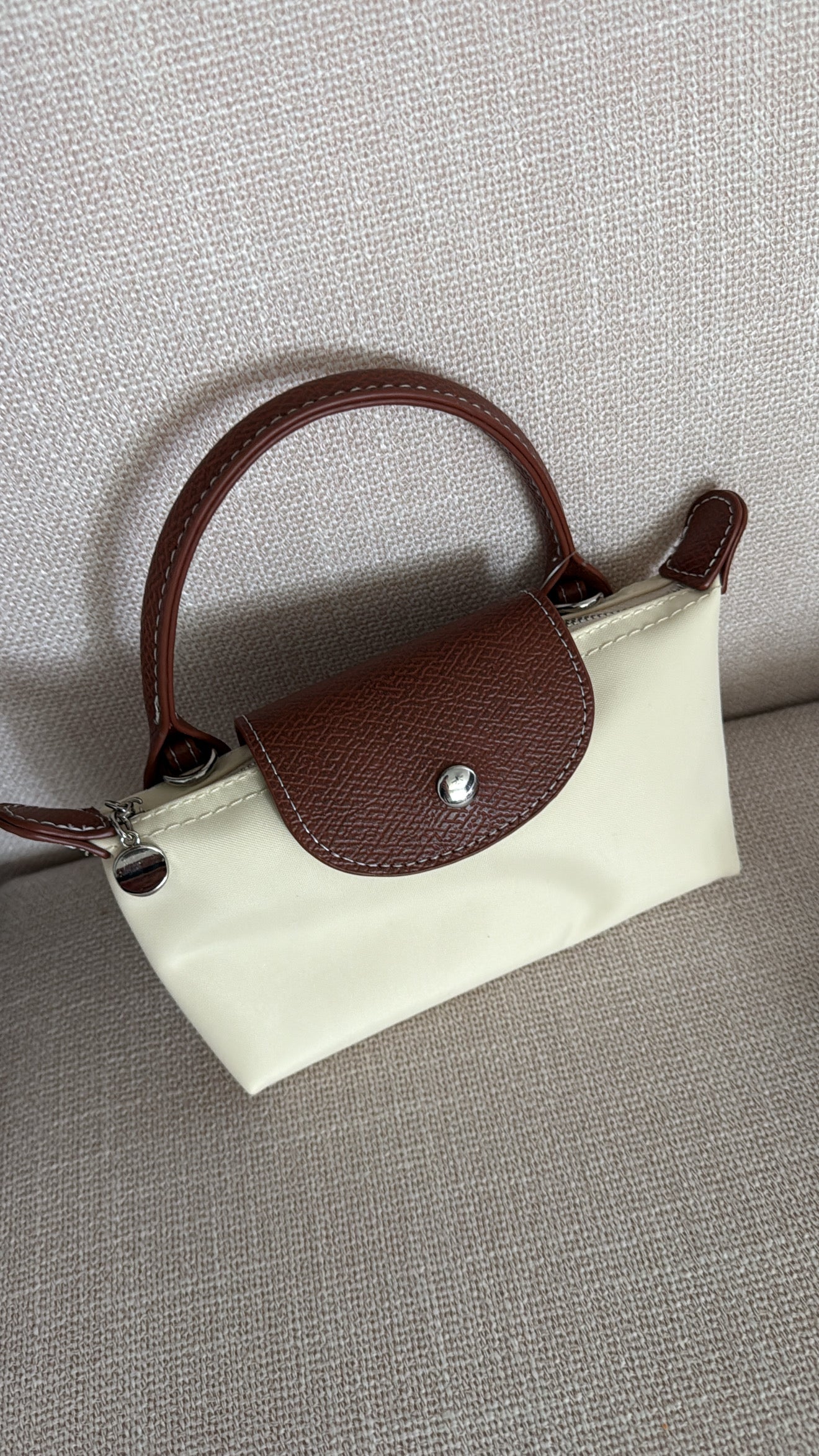 Pouch mini crossbody bag