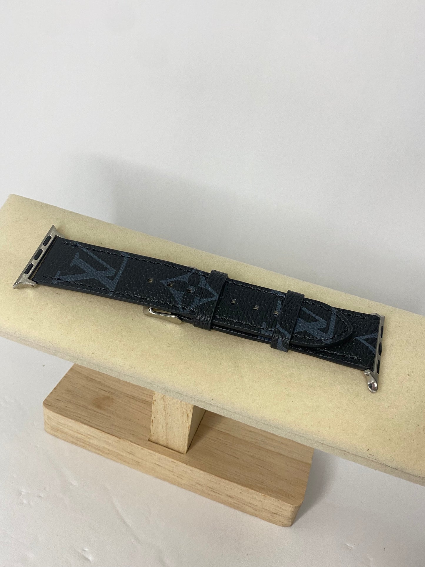 LV Bands