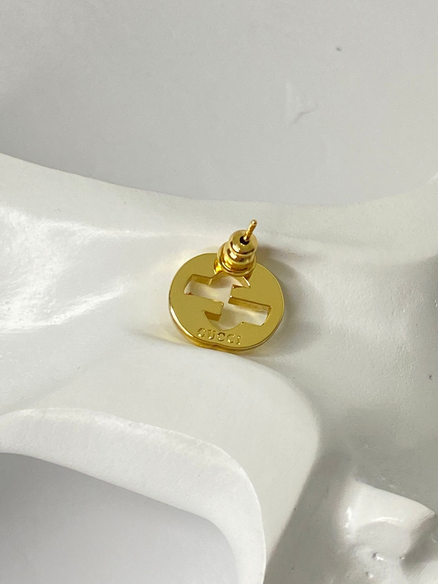 GG earrings