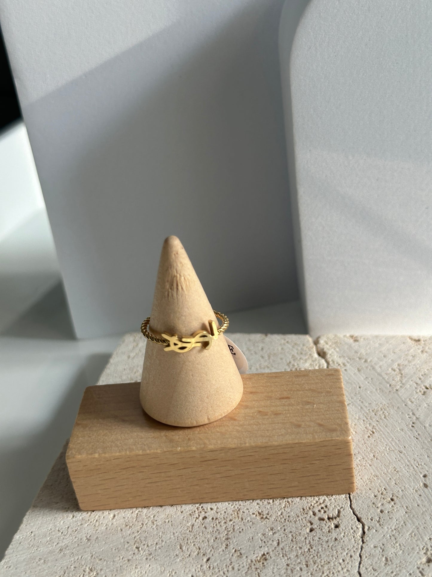 Slay ring