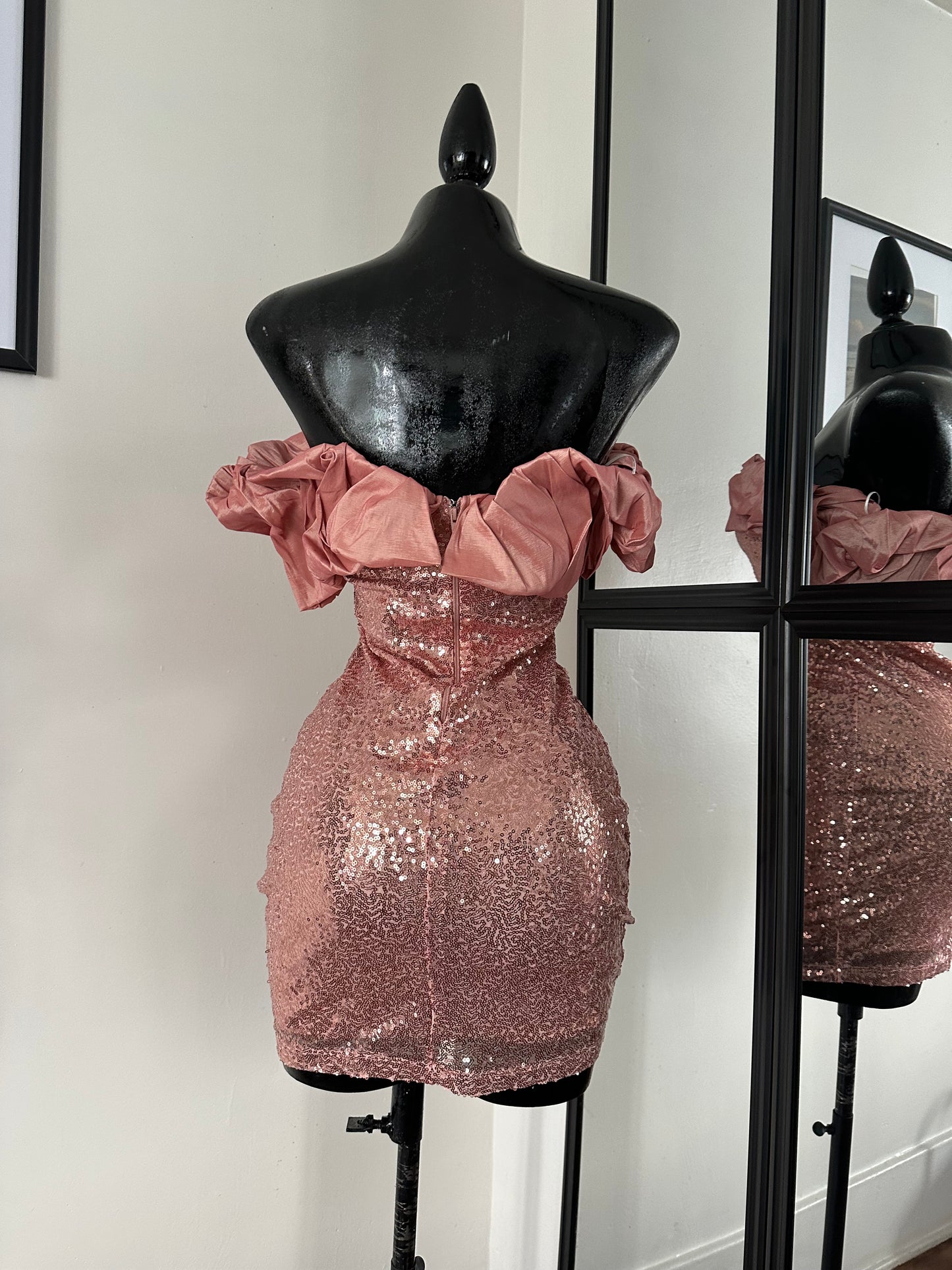 Stella mini dress