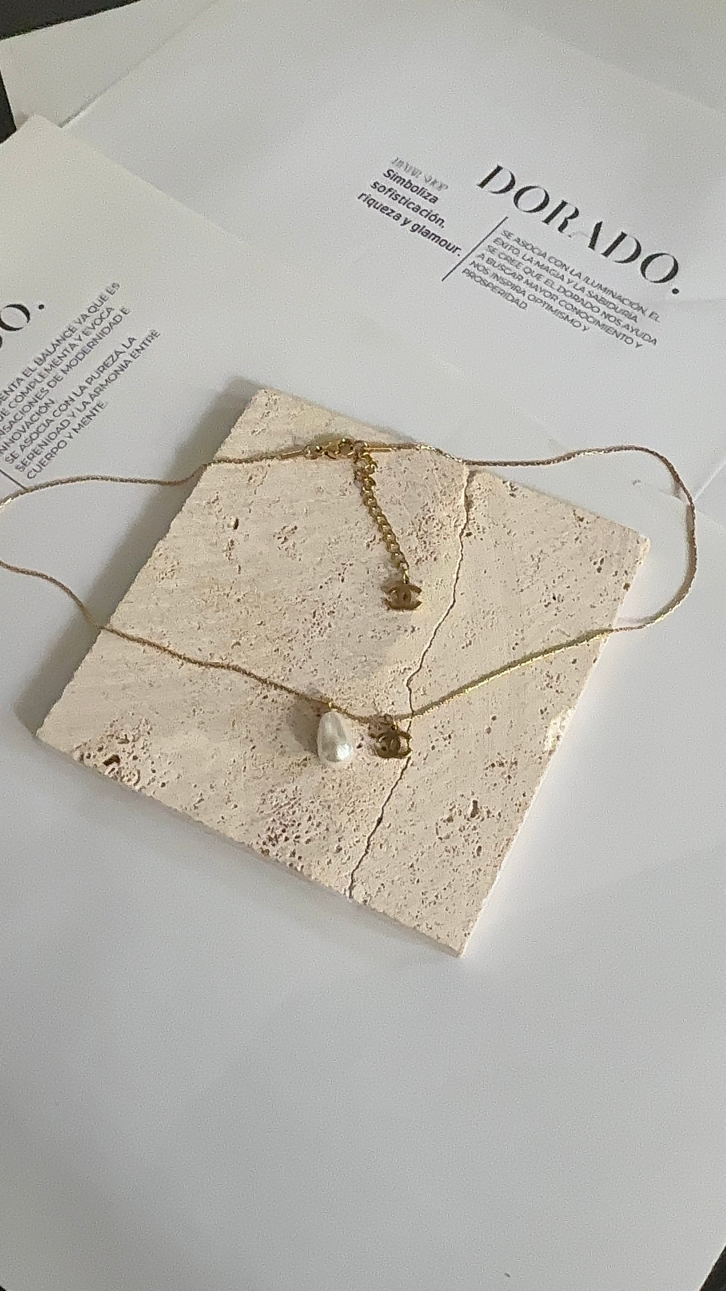 Chantel pearl necklace