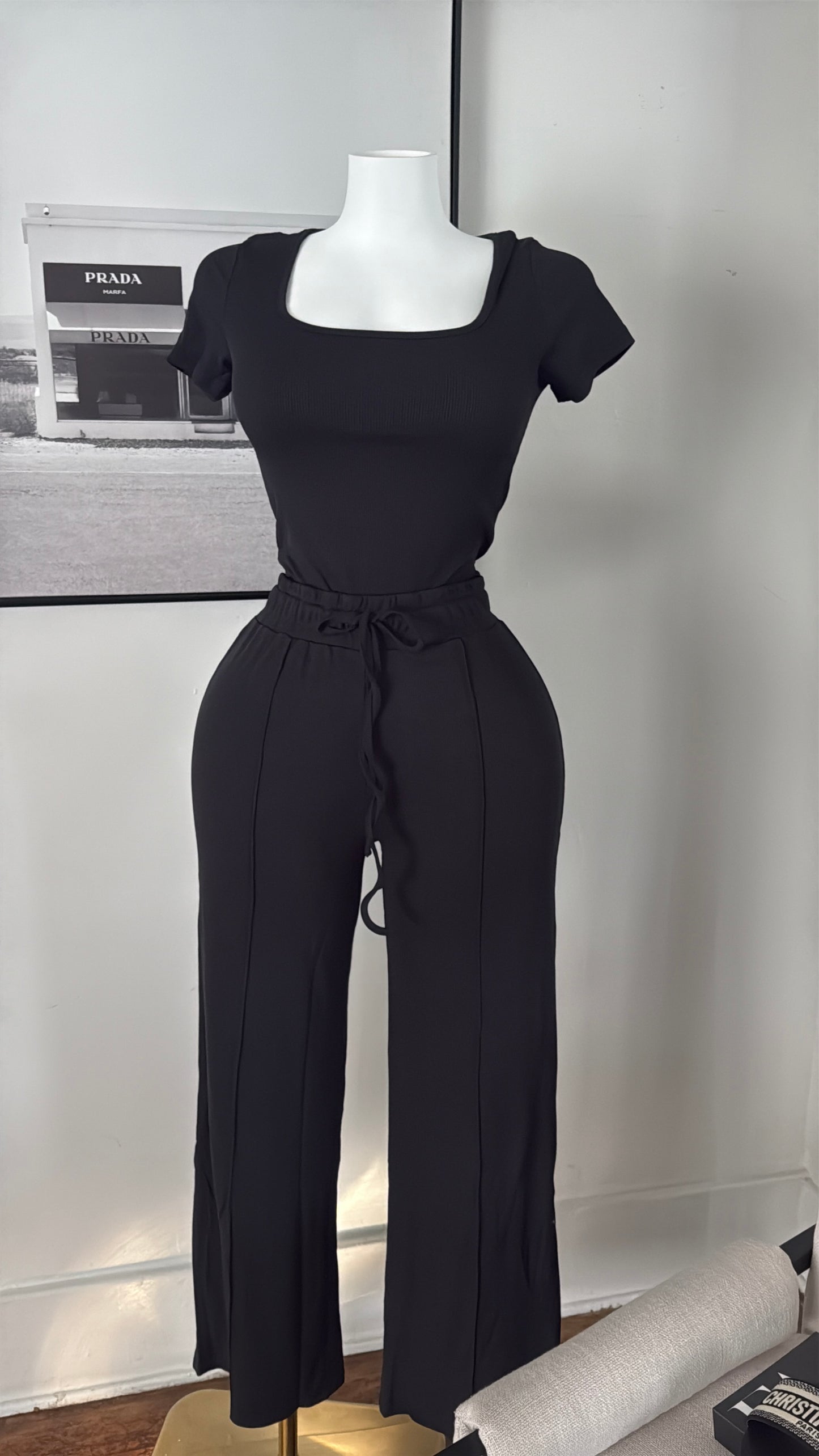 Muse Lounge Set (pink & black)
