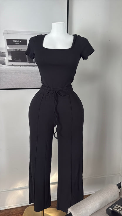 Muse Lounge Set (pink & black)