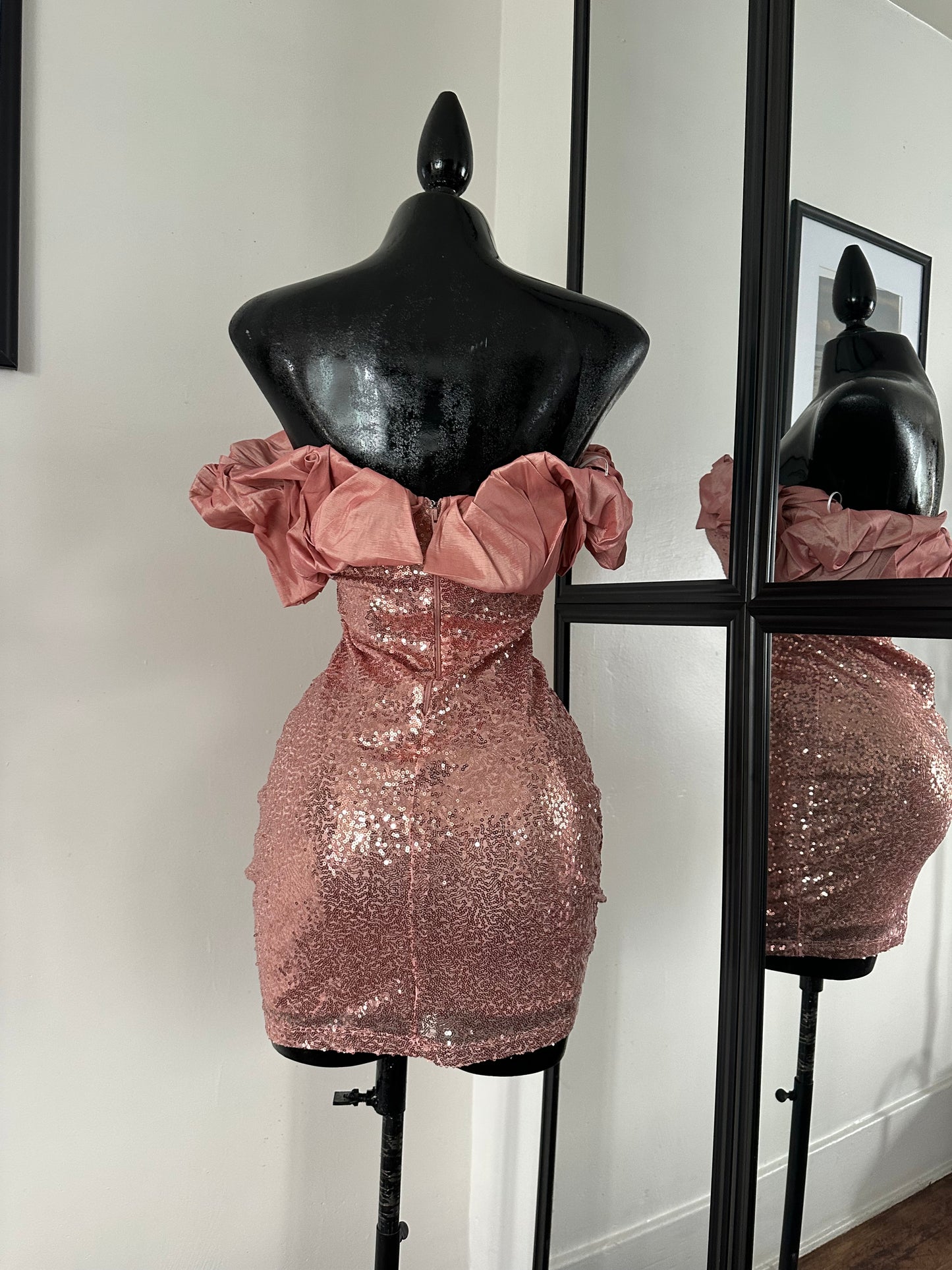 Stella mini dress