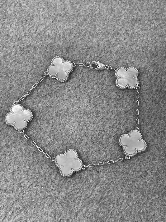 Flower bracelet