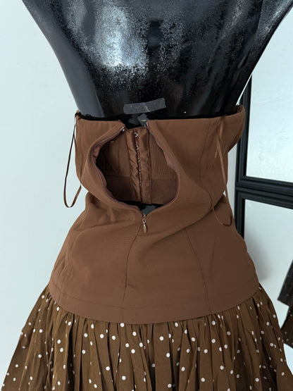 Polk dots are tube dress