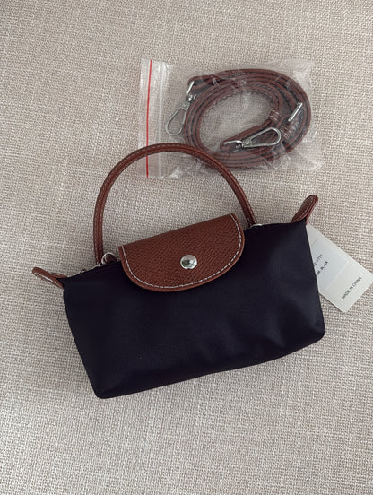 Pouch mini crossbody bag
