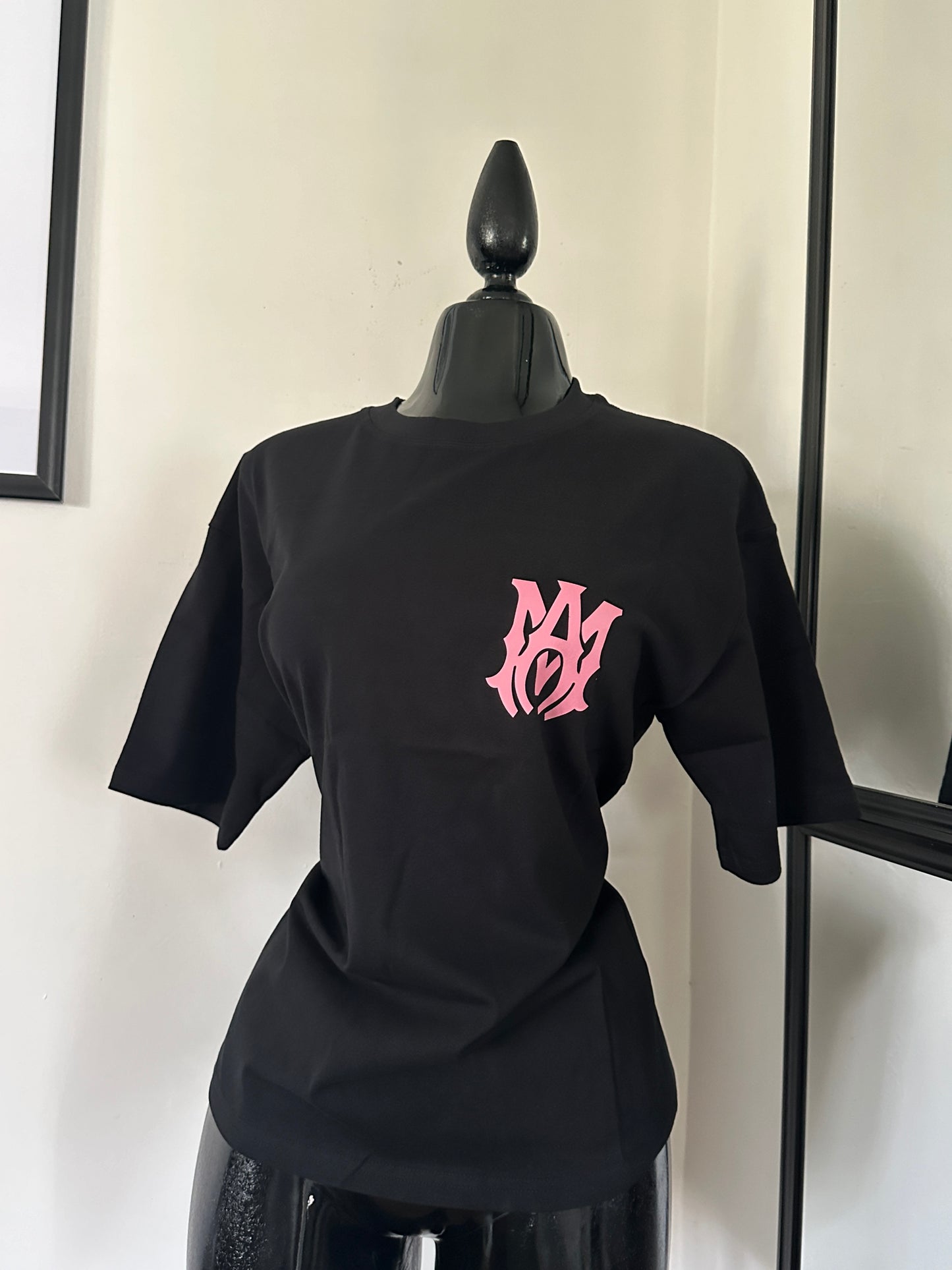 Amari T-shirt (unisex)