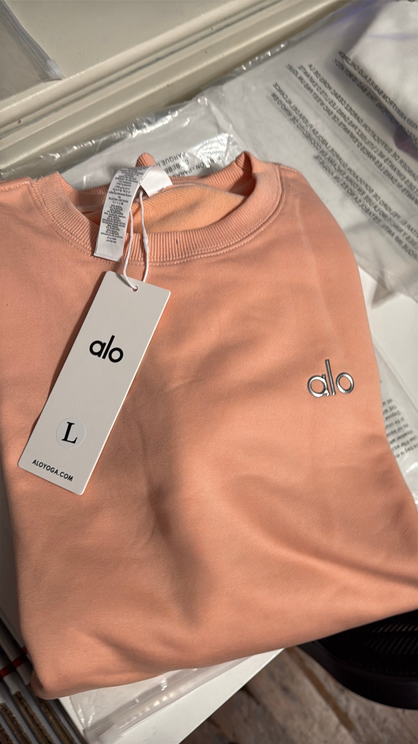 Alo crewnecks (red,black,brown,blue)