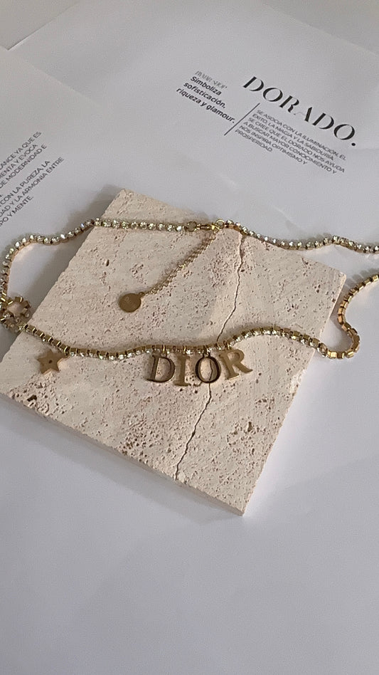 Diora necklace