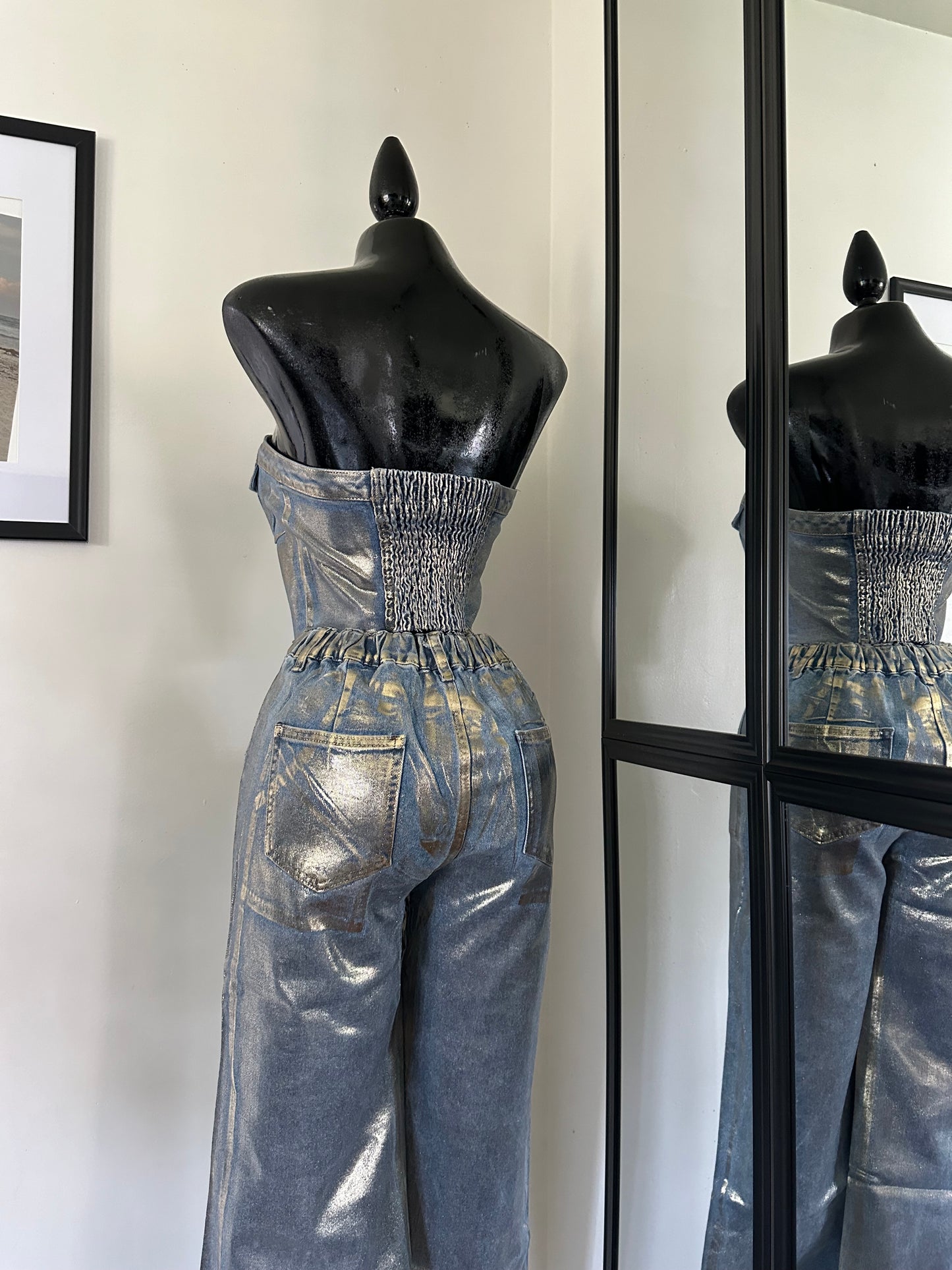 Conjunto oro + denim