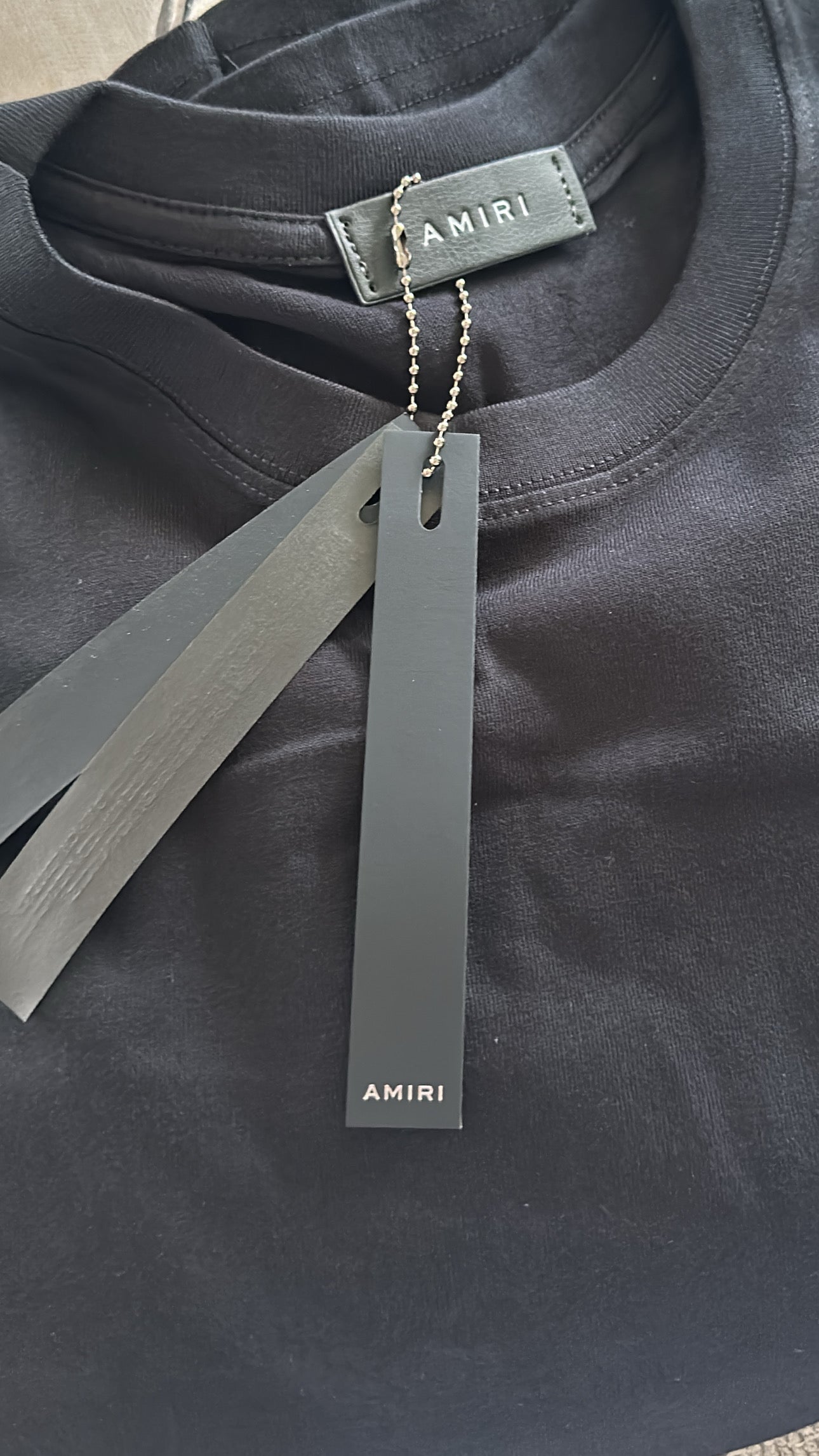 Amari T-shirt (unisex)