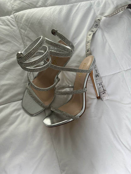 Sparkling  heels