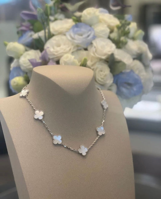 Flower necklace