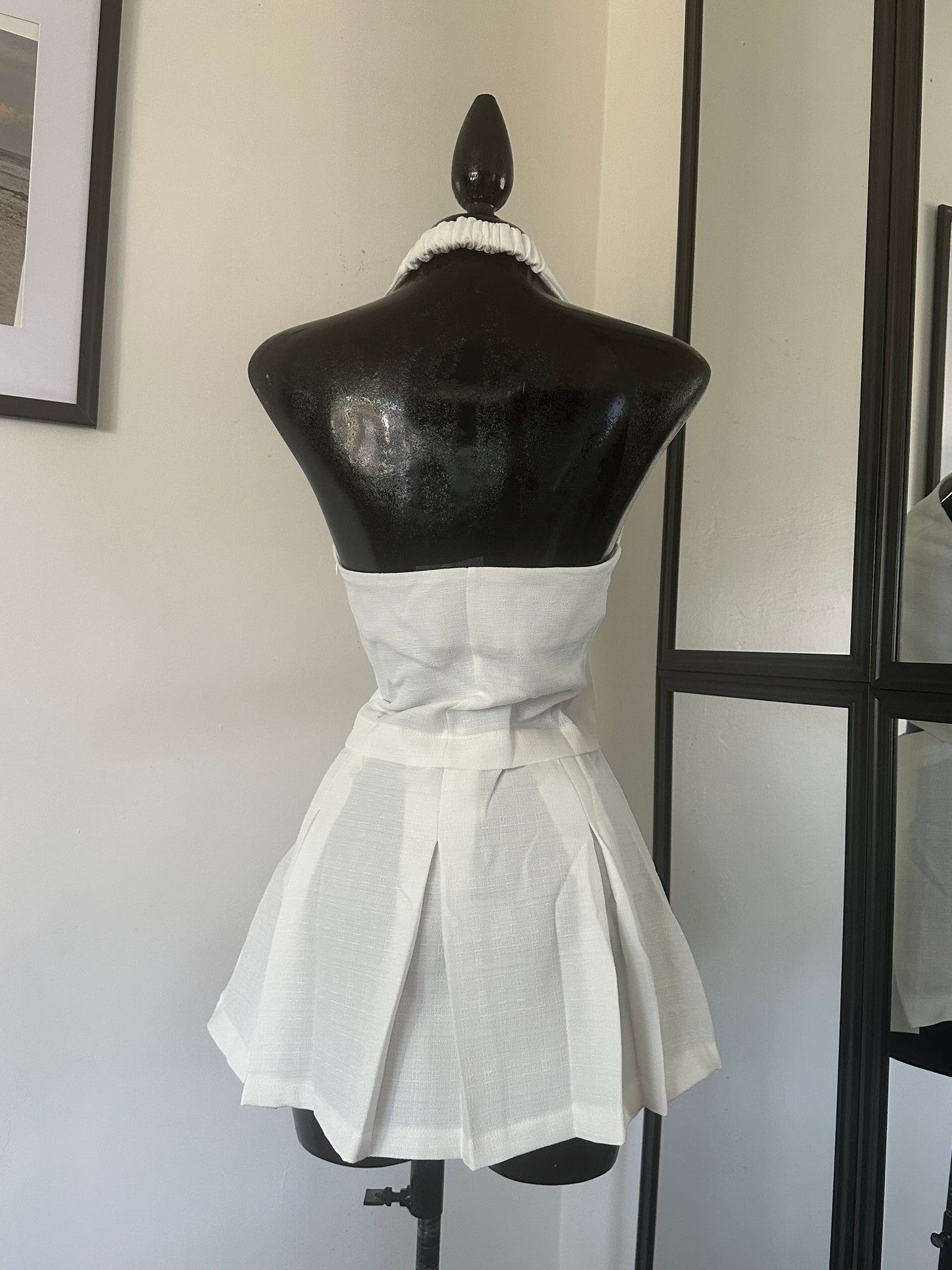 Solid pleated dress