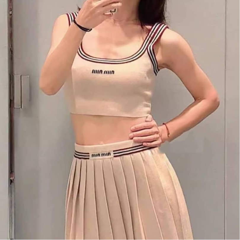Marla set