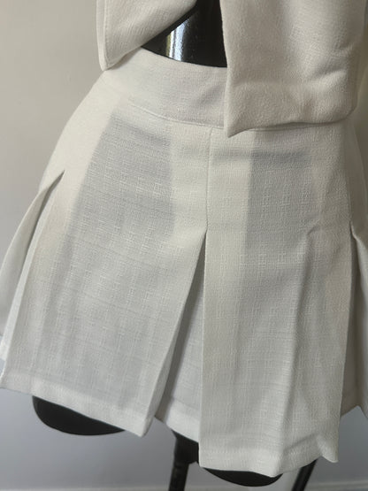 Solid pleated dress