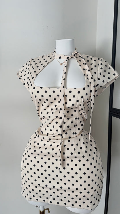 Polka dots dress (off white)