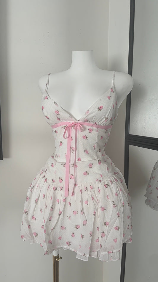 Pretty bow dress