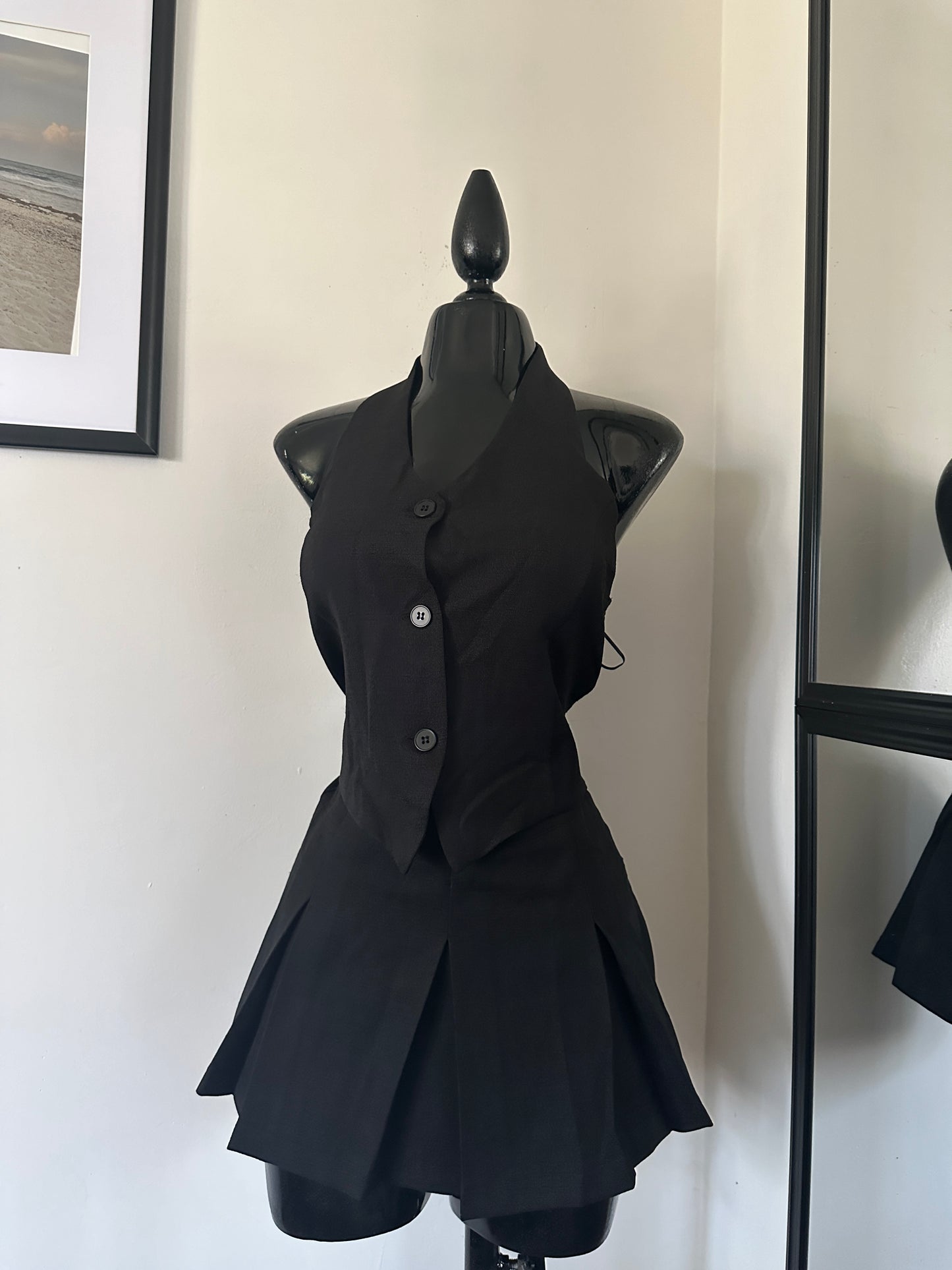 Solid pleated dress