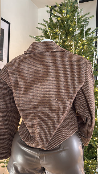 Houndstooth cropped jacket