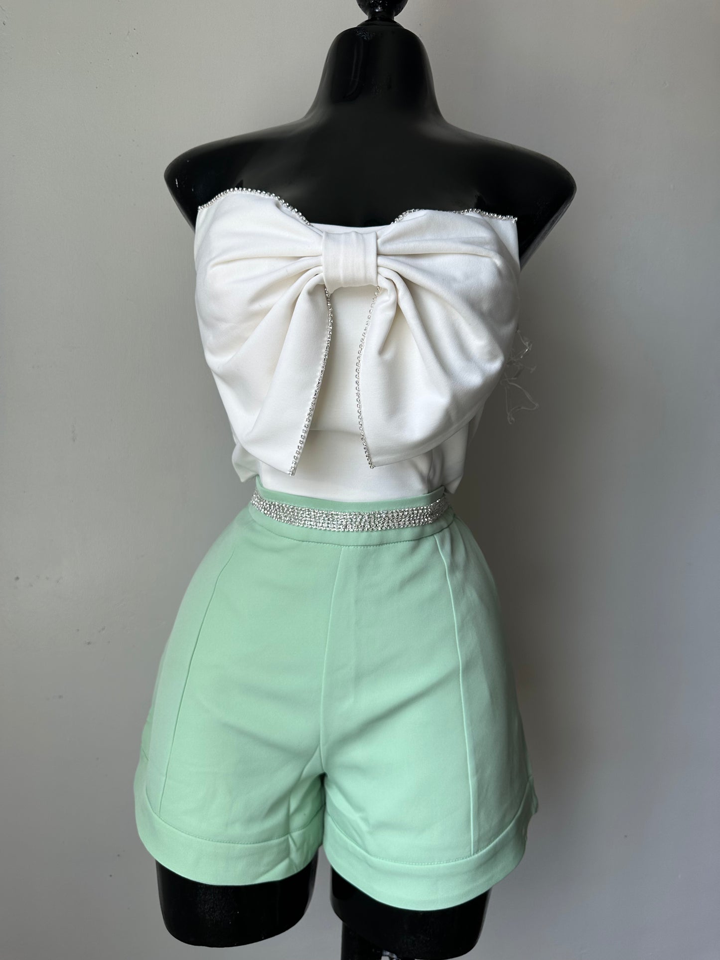 Kimberly Shorts (light green)