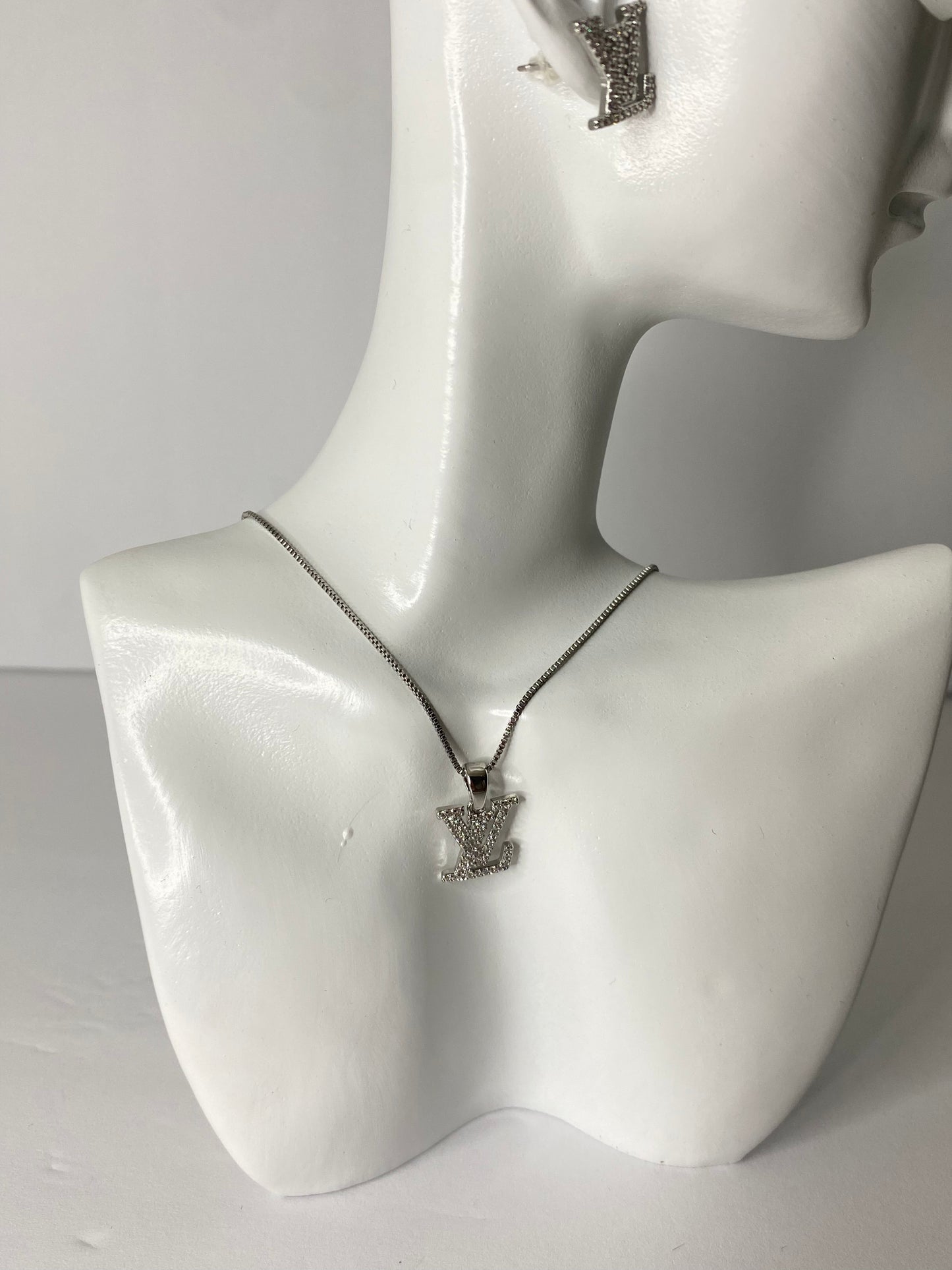 Collar LV