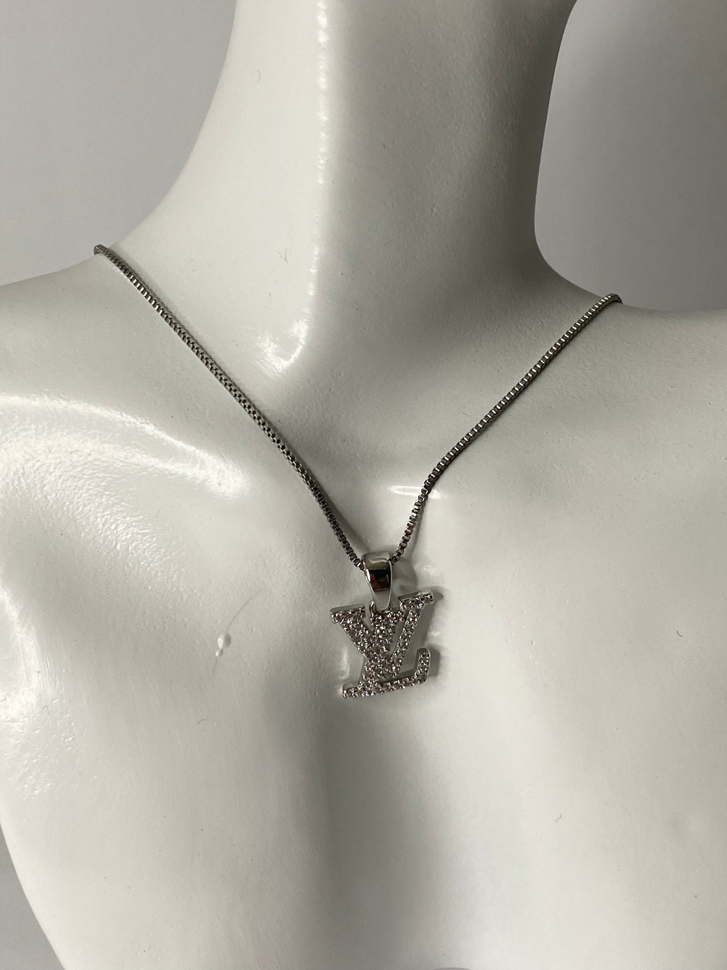 Collar LV